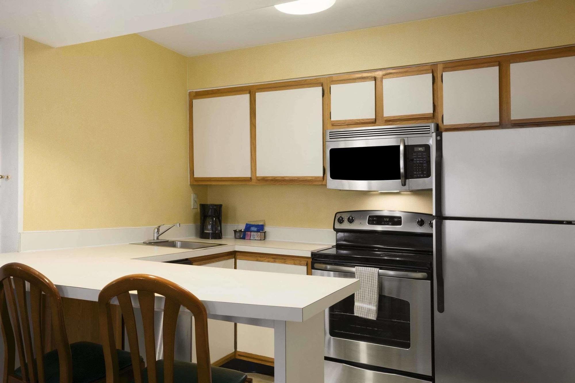 Hawthorn Suites By Wyndham Philadelphia Airport Zewnętrze zdjęcie