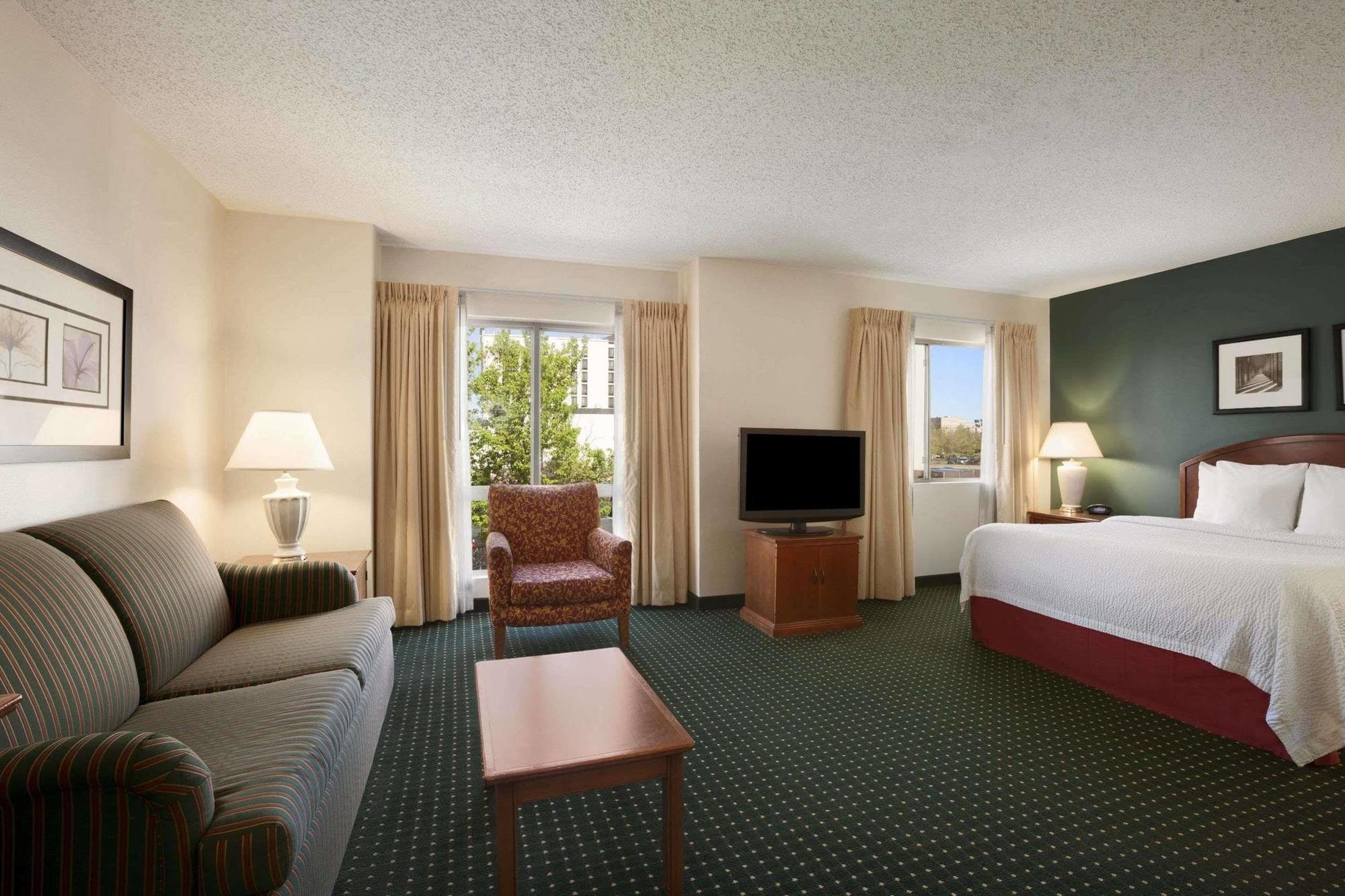 Hawthorn Suites By Wyndham Philadelphia Airport Zewnętrze zdjęcie